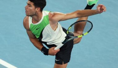 Carlos Alcaraz, il nuovo servizio copiato da Novak Djokovic