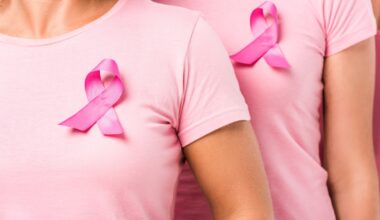 Tumore al seno nelle donne giovani: «Recidive dimezzate se la terapia ormonale si allunga oltre i 5 anni»