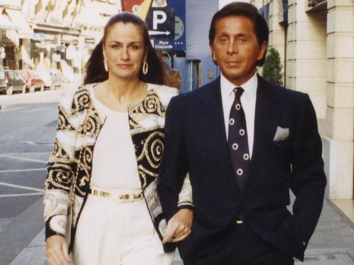 Georgina Brandolini d’Adda: «Con Valentino 40 anni di vita. Era severo, ma quante risate»