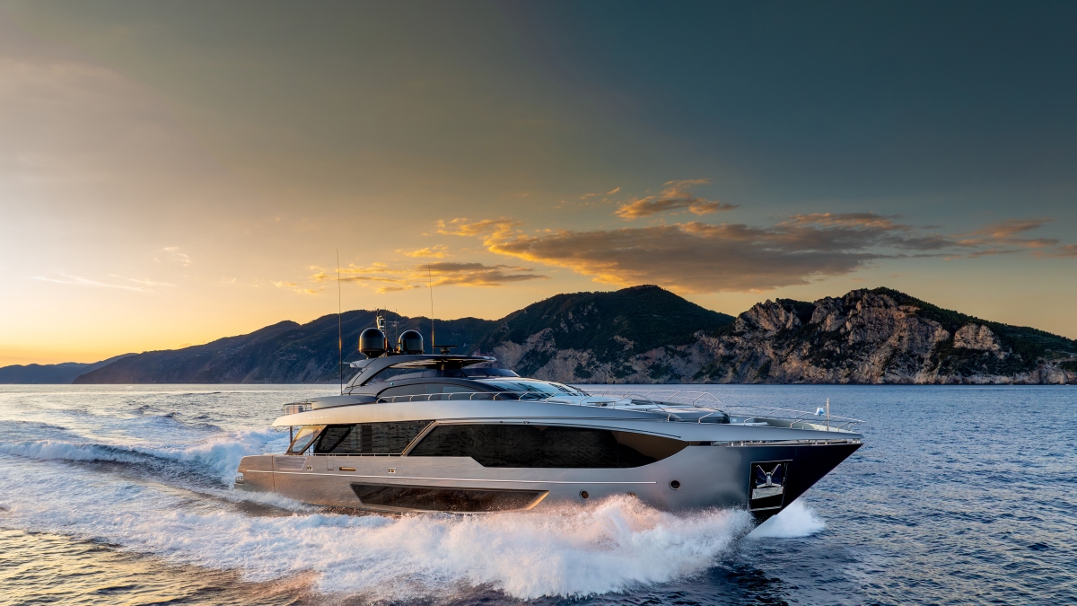 Ferretti, la holding cinese Fih respinge l’offerta di Kkcg Maritime