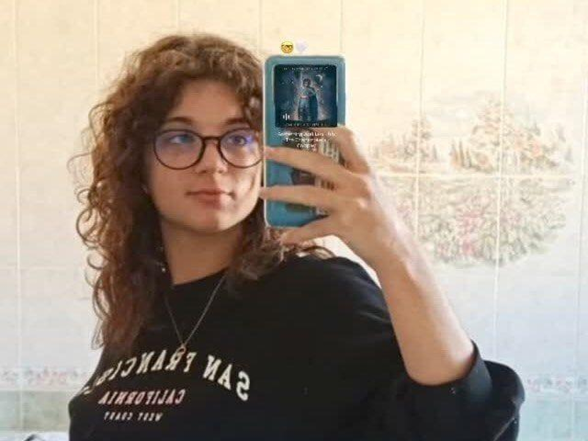 Vania Vettorazzo morta a 21 anni mentre faceva pilates con la mamma, aveva ottenuto da poco il certificato medico: «Le mancava il respiro, poi la corsa in ospedale»