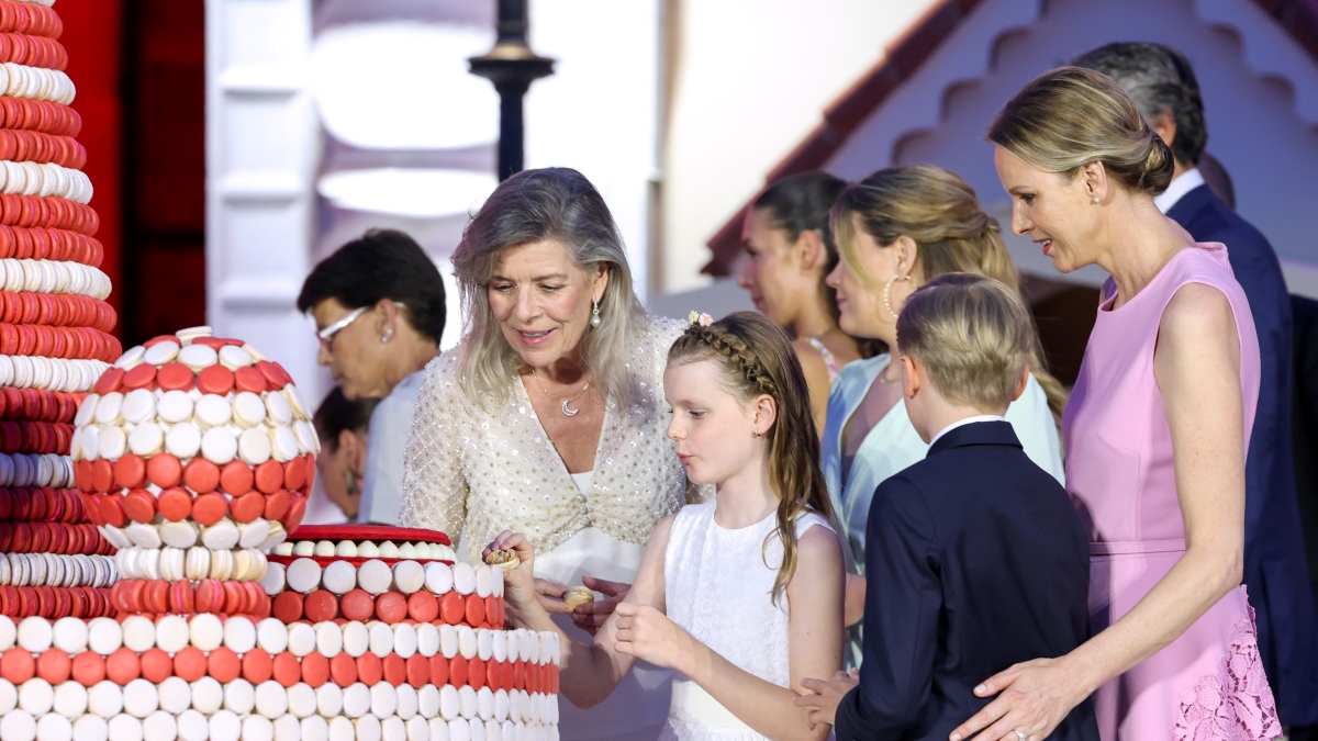 Carolina di Monaco, i 69 anni della principessa che ha fatto sognare il mondo con la sua bellezza (e le sue love story)