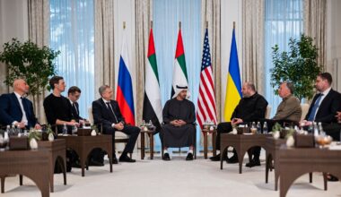 Ad Abu Dhabi, ucraini e russi siedono nella stessa stanza. Ma Putin non indietreggia di un passo sul Donbass
