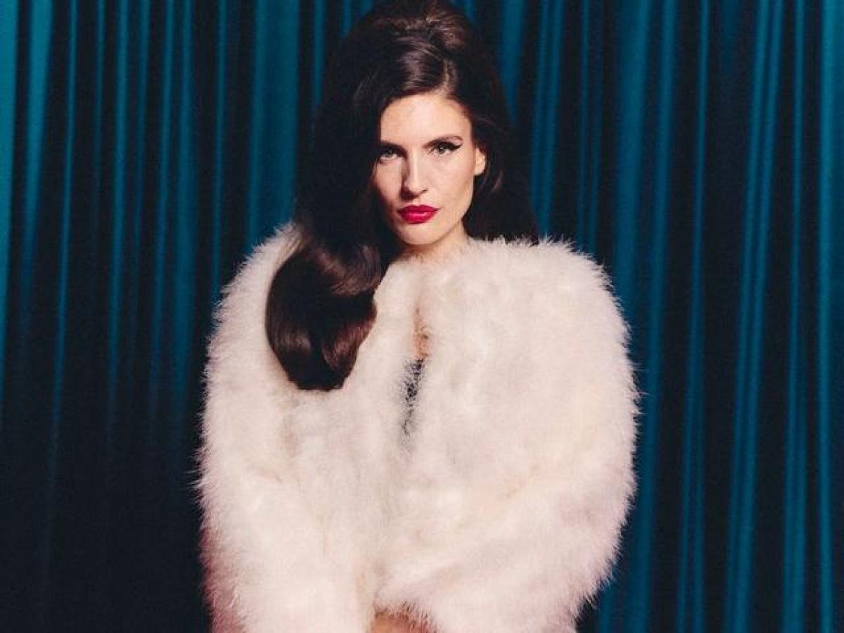 Ditonellapiaga: «Dopo Sanremo 2022 mi sono persa, ero passata zero a 100 e non sapevo più chi ero. Rettore? Un'amica, ma anche una scheggia impazzita»