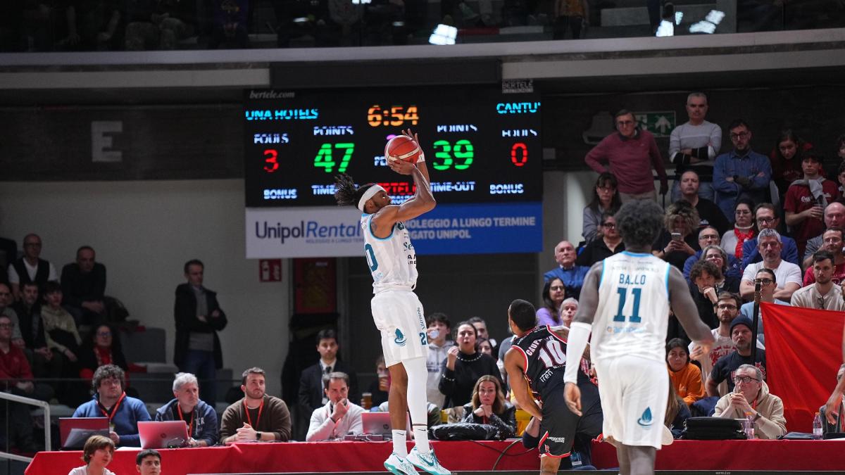 Serie A, Trento in scioltezza a Treviso, colpaccio Cantù a Reggio Emilia dopo 9 ko di fila