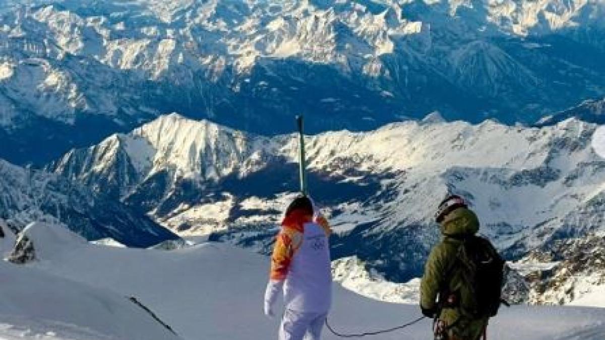 Carlo Ratti, il progettista della torcia di Milano Cortina. «Sul Monte Rosa, a 4500 metri, ho capito che funzionava»