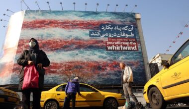 Iran, le ultime notizie in diretta | Trump: «Se Teheran non tratta sul nucleare attaccheremo». Il ministro degli Esteri iraniano: «No a negoziati in un clima di minaccia»