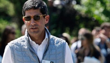 Trump sceglie Warsh per la Federal Reserve: chi è l’economista repubblicano (ma lontano dalla cultura Maga)