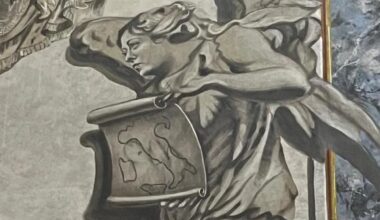 Restauro a San Lorenzo in Lucina a Roma: quella nell'affresco è davvero Meloni? E chi è titolato a confermarlo (per decidere se cancellarlo o tutelarlo)?