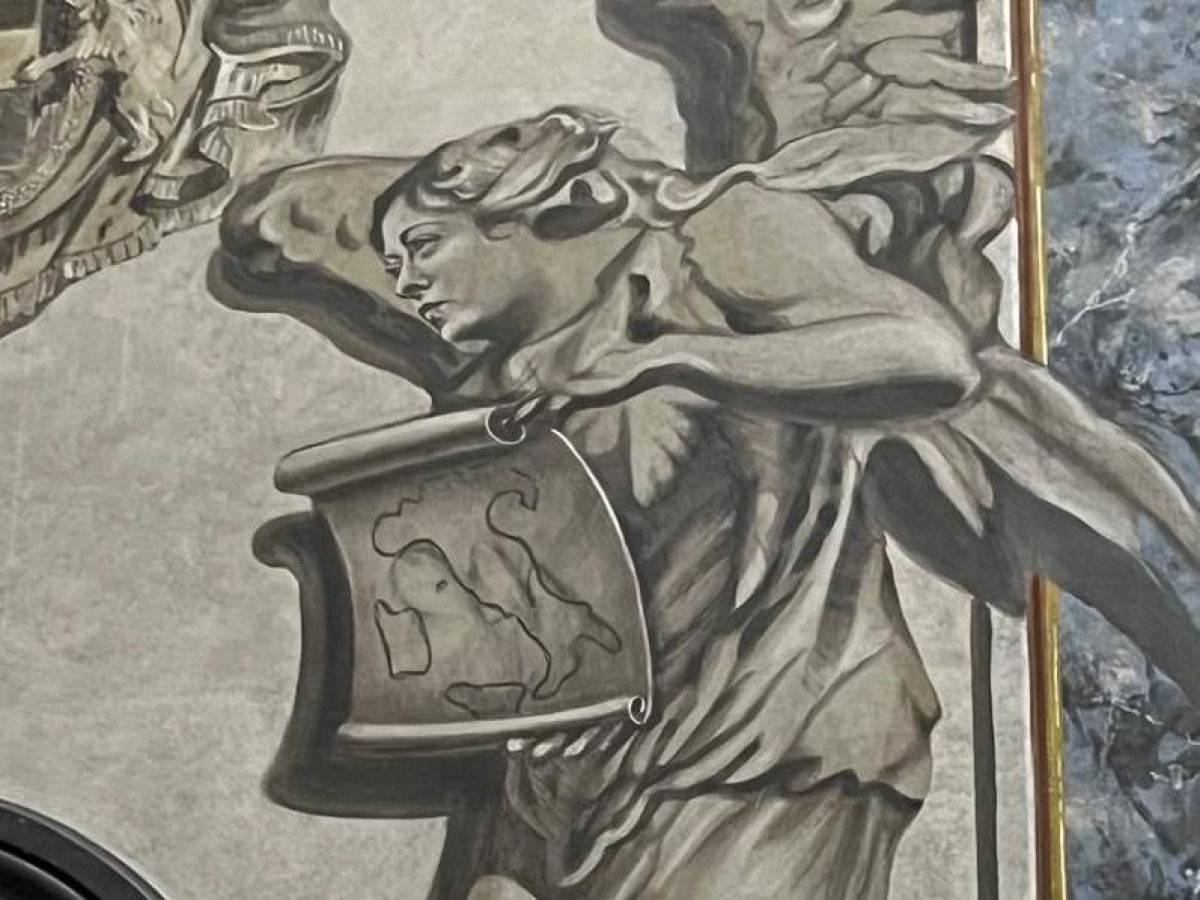 Restauro a San Lorenzo in Lucina a Roma: quella nell'affresco è davvero Meloni? E chi è titolato a confermarlo (per decidere se cancellarlo o tutelarlo)?