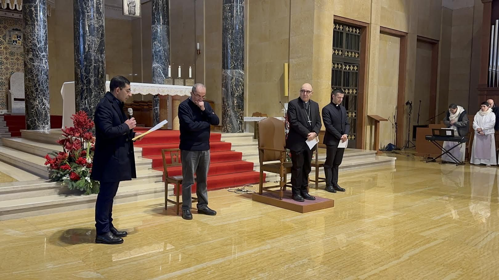 L'arcivescovo Felice Accrocca durante l'annuncio della nomina di stamani nella Cattedrale di Benevento / Arcidiocesi di Benevento