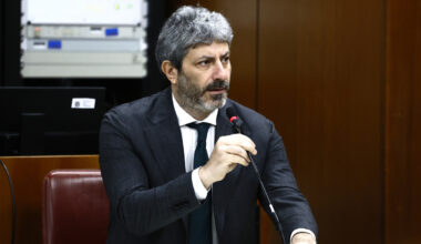 Regione Campania, le reazioni alla nuova giunta varata dal presidente Roberto Fico