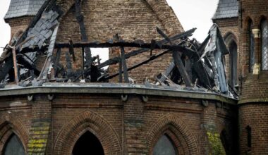 crolla il campanile. «Non ci sono rischi di altri cedimenti»