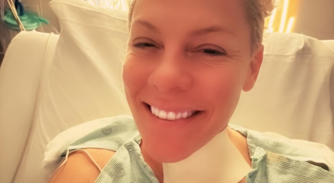 Pink ricoverata e operata d'urgenza a Capodanno: la foto dall'ospedale preoccupa i fan - Il Mattino