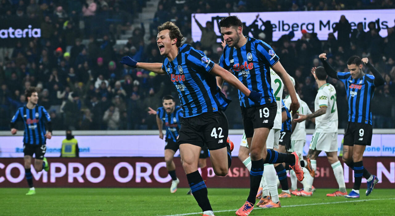 Scalvini (6,5) gol vittoria, Rensch (4) disastroso, Dybala (5) senza spunti, Ferguson (5)