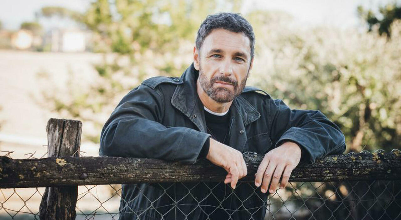 Raoul Bova su Don Matteo: &laquo;Rocio? La Rai non mi ha mai voluto licenziare. Si &egrave; parlato pi&ugrave; di me che di un delinquente&raquo;
