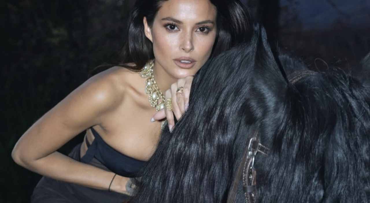 la fuga dal Venezuela, il flirt con Stefano De Martino, Checco Zalone. «Ho avuto la depressione post partum, non riuscivo nemmeno a mangiare»