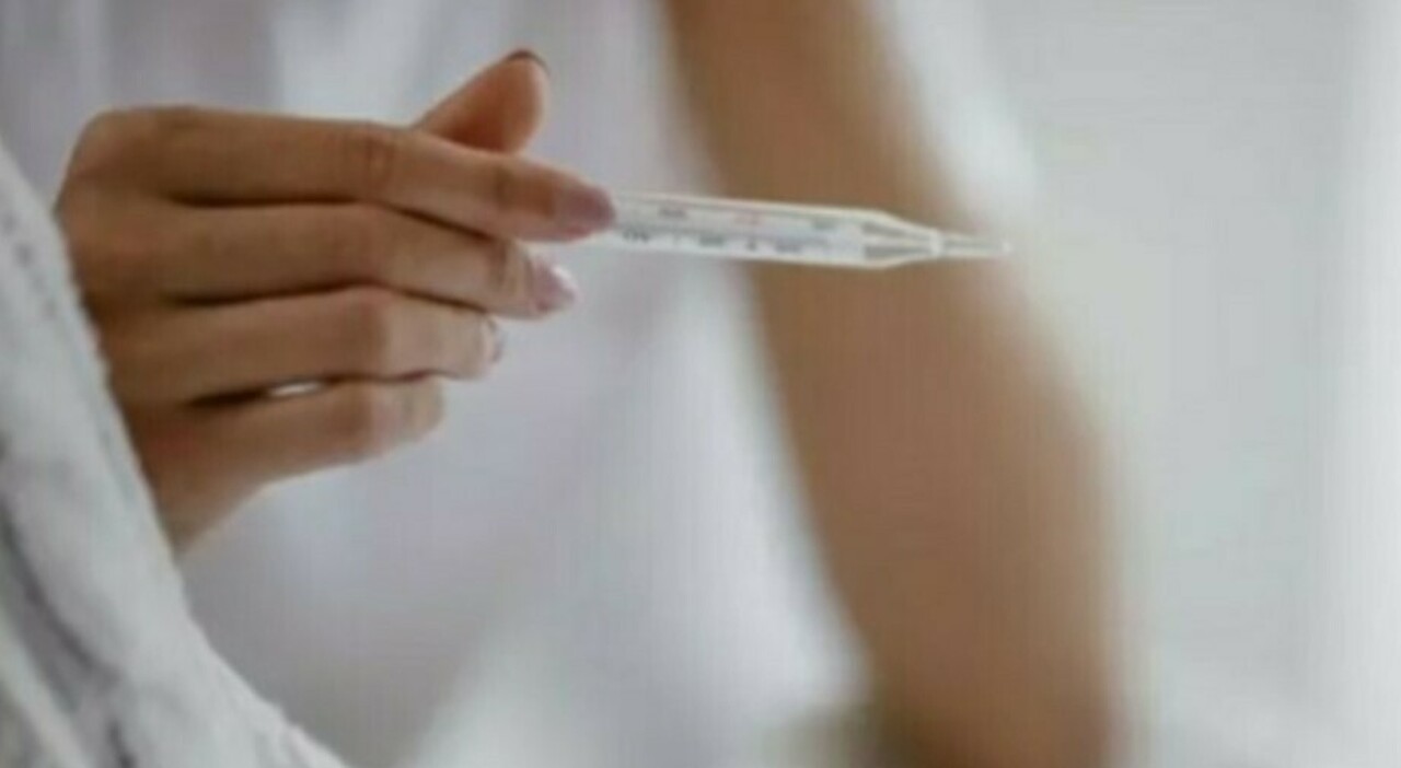 Influenza K, quanto durano i sintomi: «Tosse e raffreddore vanno avanti per 20 giorni». Come riprendersi: i consigli