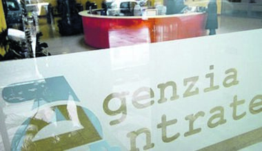 verifiche su 200 banche dati e indice di affidabilità, cosa fa scattare l’allarme