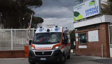 Napoli, allarme meningite, quattro casi al Cotugno: ma nessun focolaio