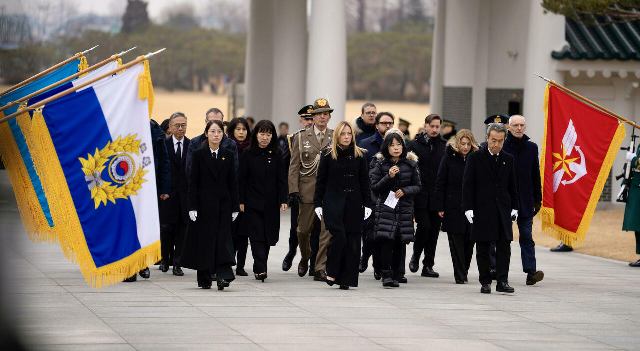 «Aumento dei dazi un errore, l'ho detto a Trump». Truppe tedesche hanno lasciato l'isola