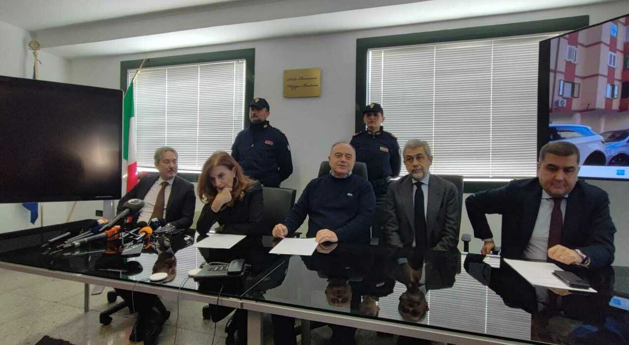 «Minori carne da macello e utili idioti»