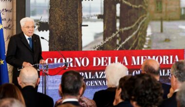 «Attacchi a Segre volgari e imbecilli»