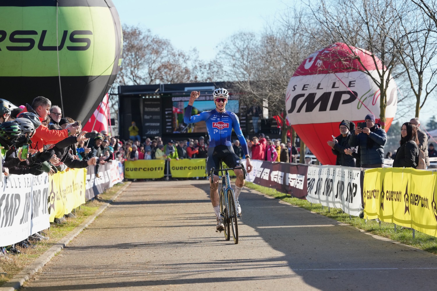 Tricolori Ciclocross – Stefano Viezzi campione italiano U23 – Federciclismo