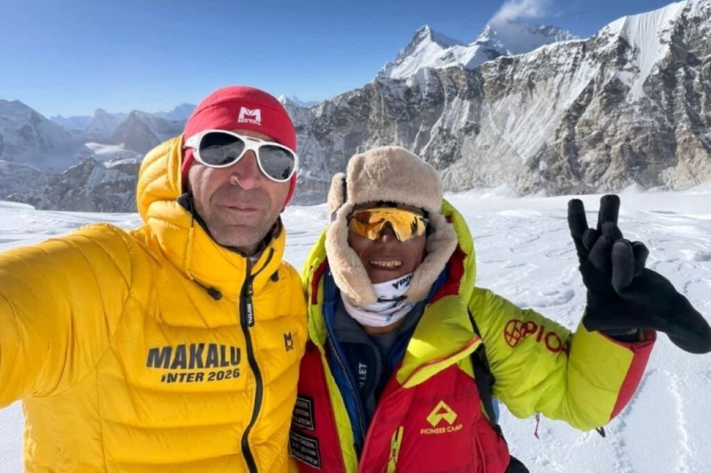 Abolfazl Gozali e Sanu Sherpa sul Makalu