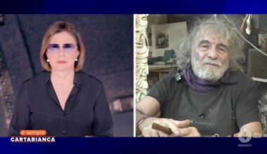 Bianca Berlinguer torna in tv con gli occhiali scuri, le rassicurazioni e le scuse agli spettatori. Ecco cos'è successo - Il video