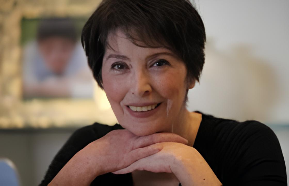 È morta Raffaella Bragazzi, storica voce di "Ok, Il Prezzo è Giusto!"