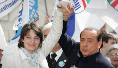 Lara Comi, chat inutilizzabili: niente corruzione e condanna ridotta - Il Fatto Quotidiano