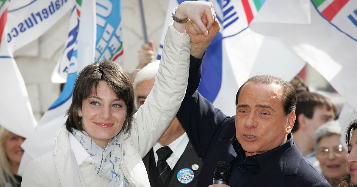 Lara Comi, chat inutilizzabili: niente corruzione e condanna ridotta - Il Fatto Quotidiano