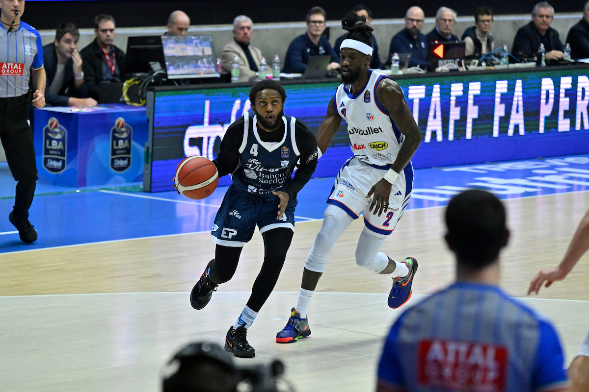 Dinamo Sassari in emergenza: quattro stranieri ko verso Napoli