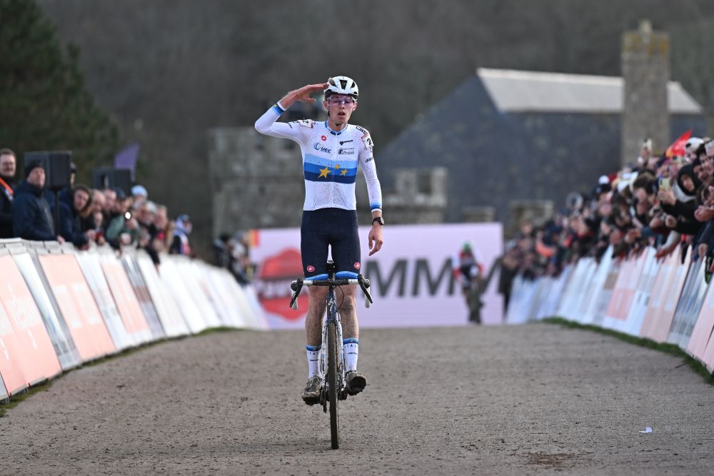 azzurro in forma straripante, altro sigillo nel ciclocross