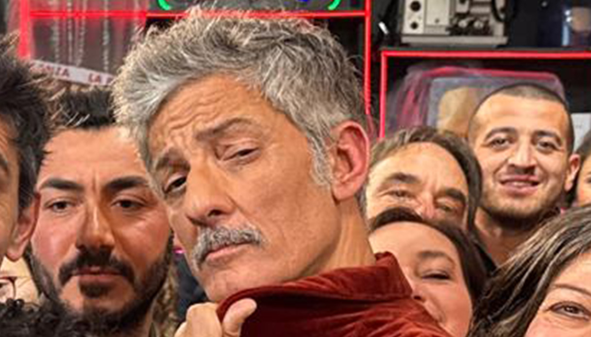 "Io come Fabrizio Corona, chiedo 800mila euro"