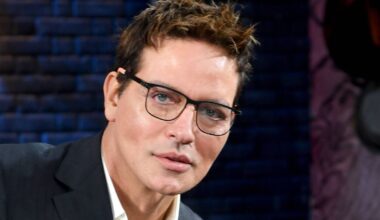 "La storia con Manuela Arcuri vera. Sono fidanzato da quattro anni"