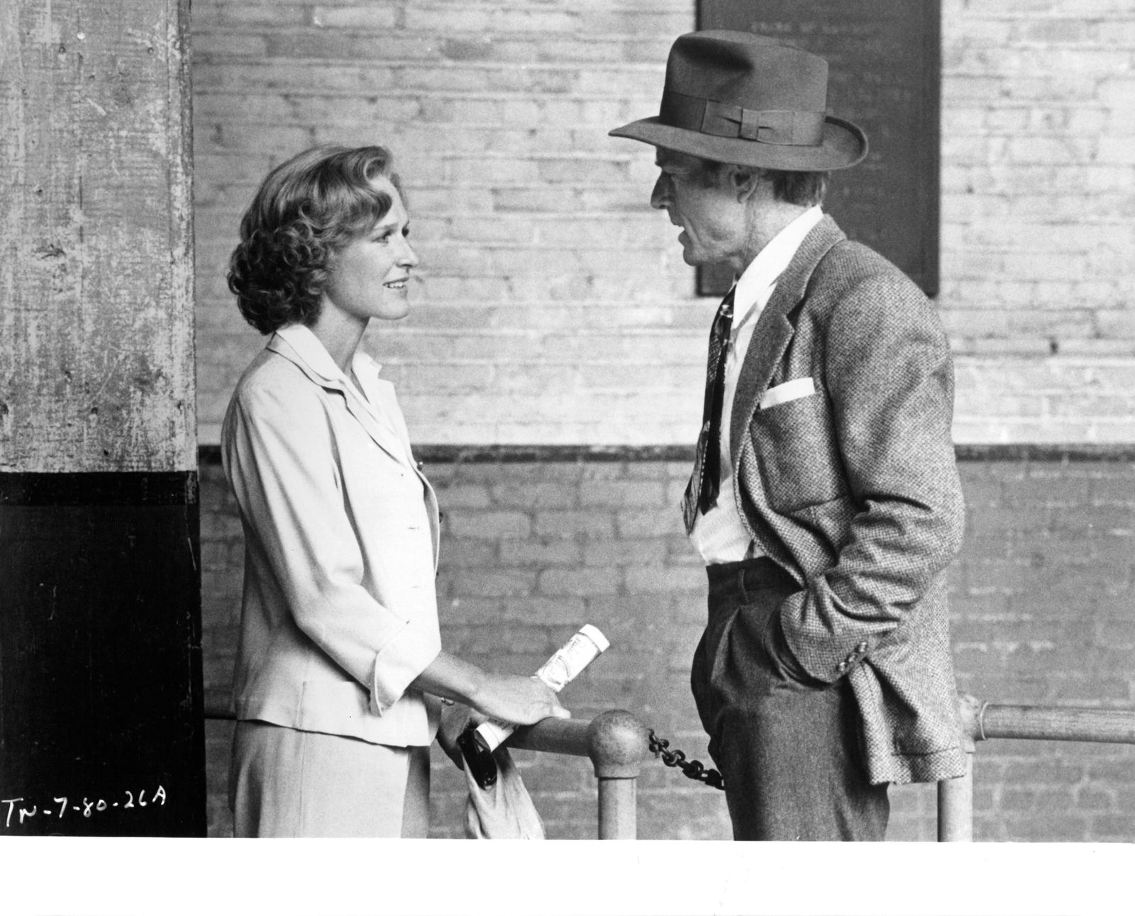 Glenn Close e Robert Redford in una scena del film Il migliore .