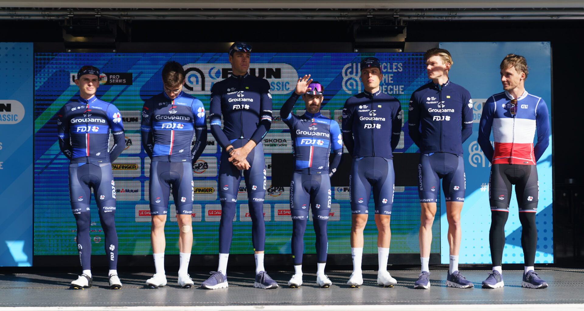 Groupama-FDJ United, Valentin Madouas spera di voltare pagina nella nuova stagione: "Il 2025 è stato brutto per noi, ci sono stati tanti problemi all'interno della squadra"