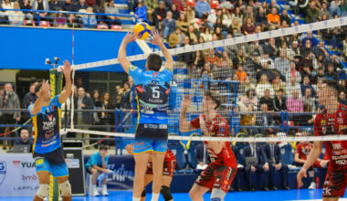 I cerotti della Yuasa possono poco contro un’ottima Lube