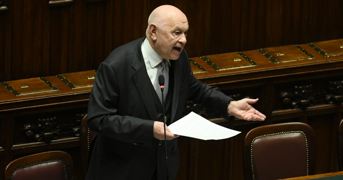 Referendum, il No raggiunge il Sì nei sondaggi: per Ixé è un "pareggio tecnico". Il distacco ridotto a soli 0,2 punti - Il Fatto Quotidiano