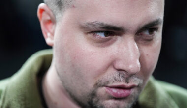 Ucraina, Zelensky nomina Budanov capo dell'ufficio presidenziale | Il Fatto Quotidiano