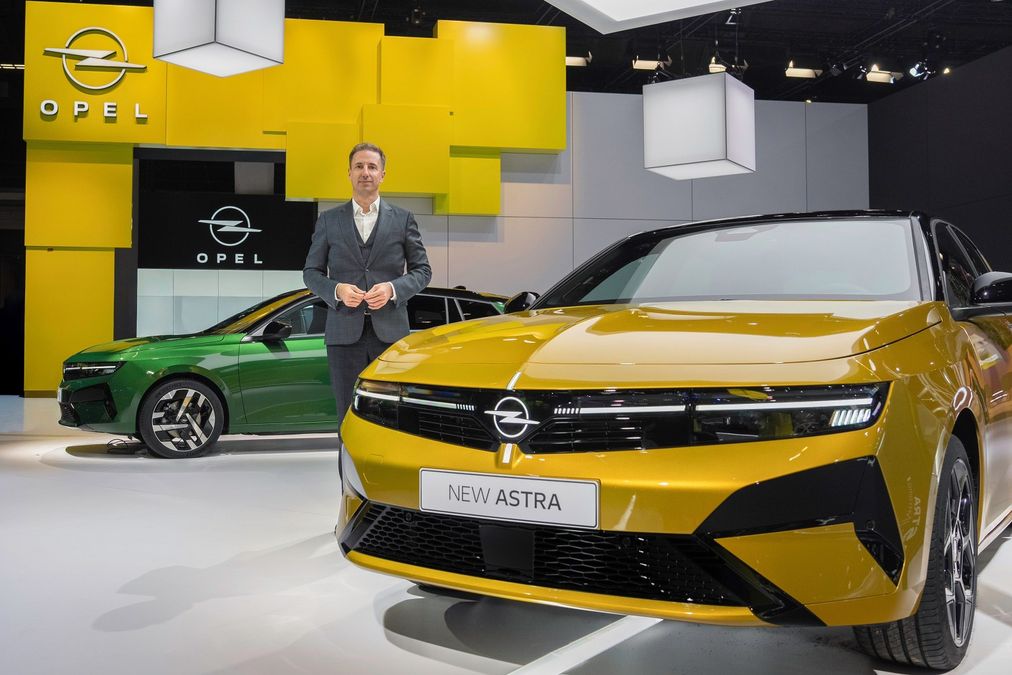 Nuova Opel Astra 2026, ecco come cambia con il restyling
