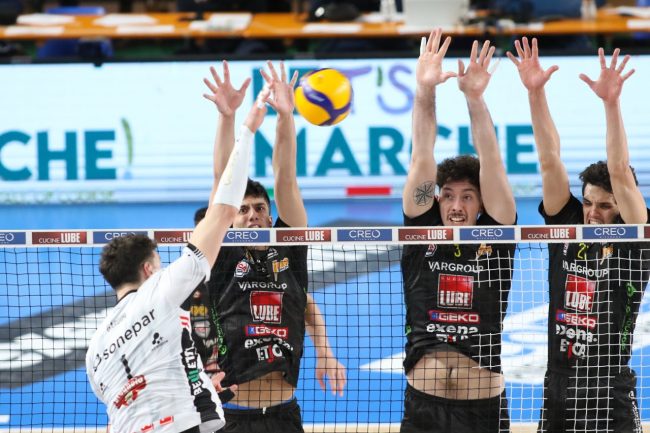 Lube-Padova32-dimensioni-grandi-650x433