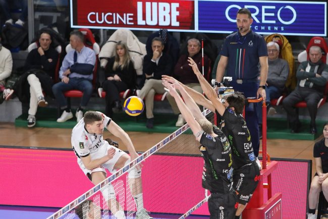 Lube-Padova37-dimensioni-grandi-650x433