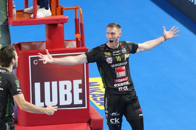 Lube-Padova40-dimensioni-grandi-650x433