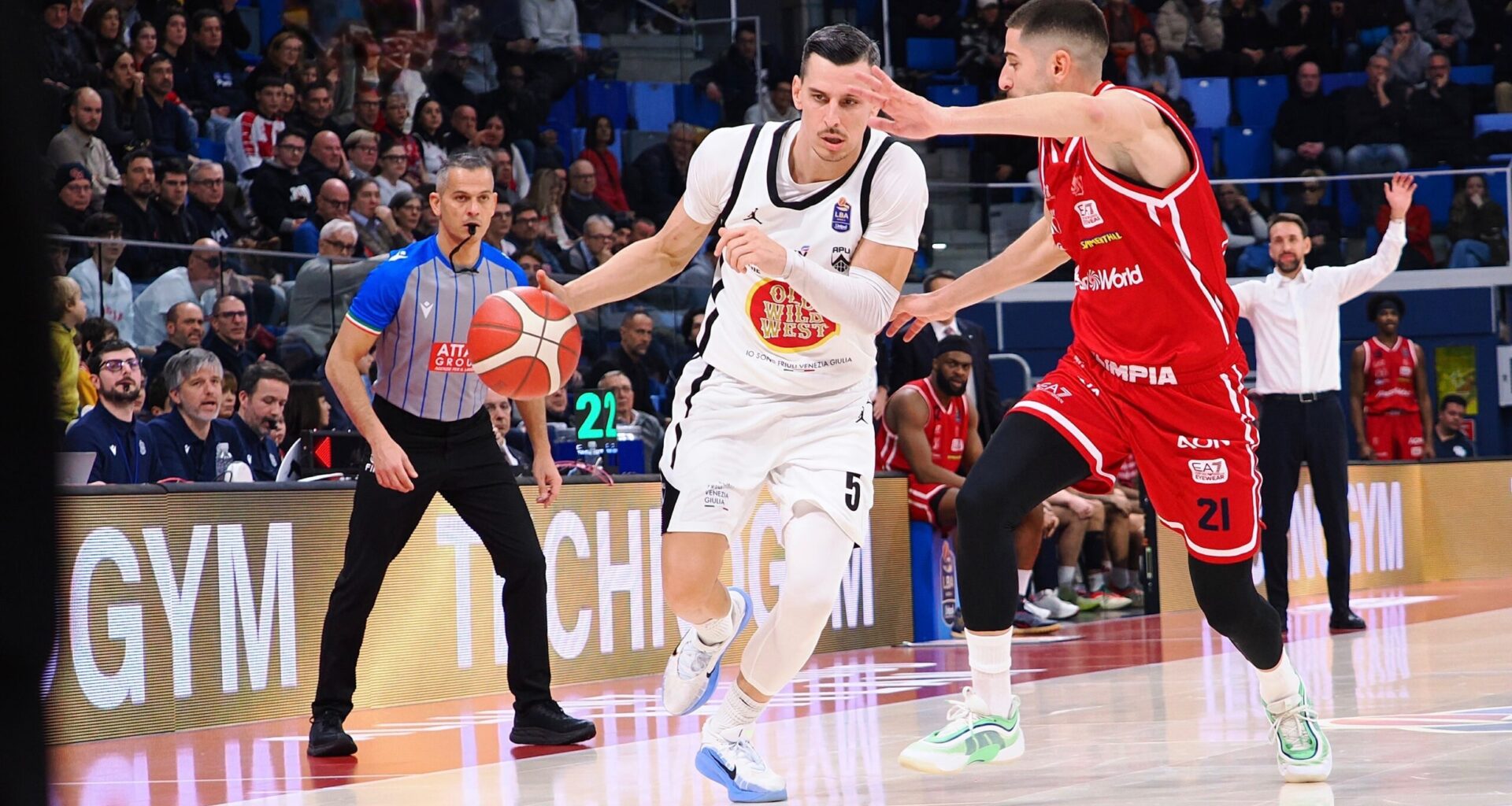 LBA, la Virtus Bologna vince a tavolino e rimane da sola in vetta al torneo