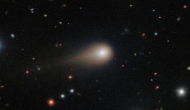 8 teorie che potrebbero dimostrare che 3I/ATLAS è un'astronave aliena, secondo uno scienziato di Harvard