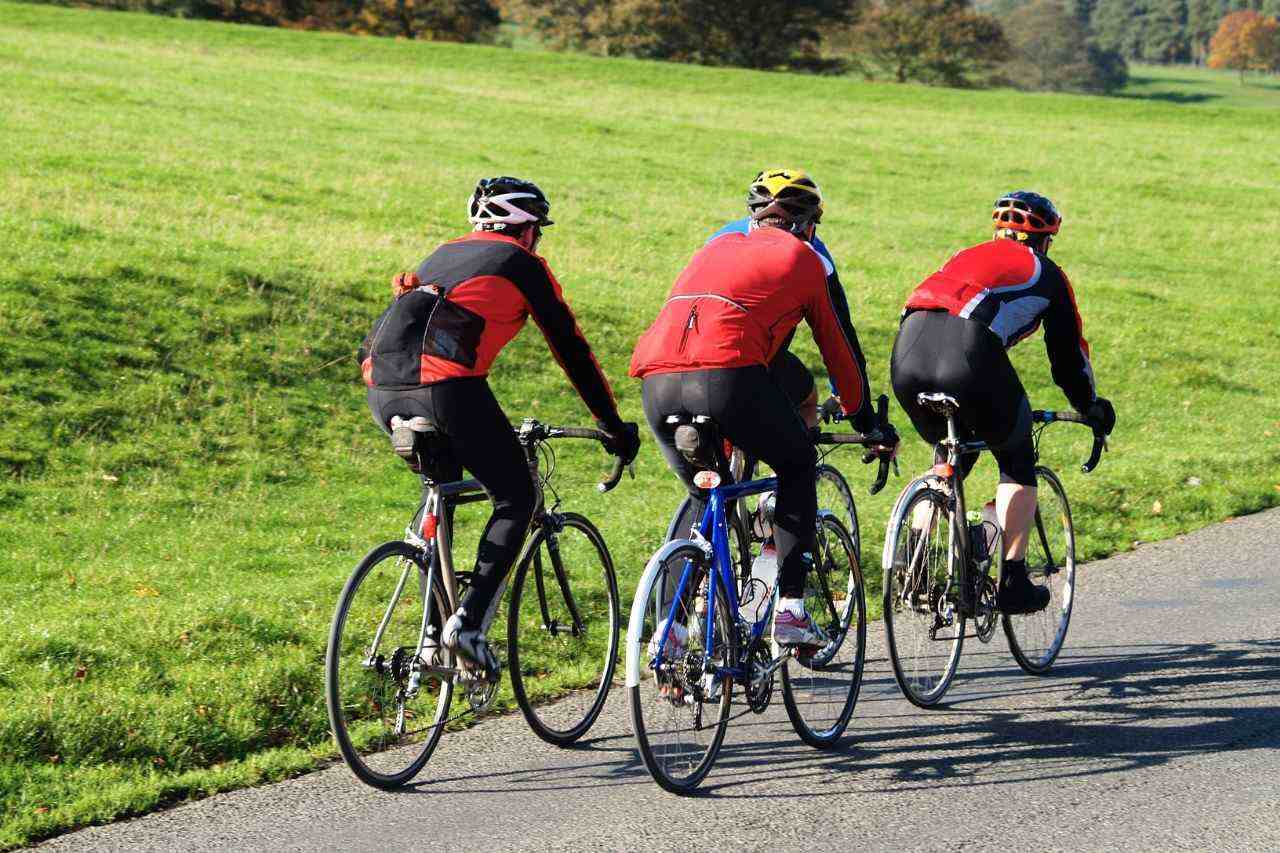 Quella strana proposta di legge per la sicurezza dei ciclisti