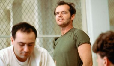 Qualcuno volò sul nido del cuculo, il film che trasformò un'amara filastrocca nel manifesto contro le mura della follia